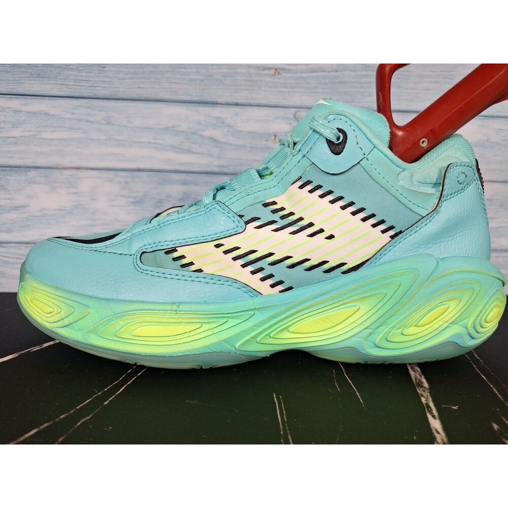New Balance Fresh Foam BB v2 Cyber Jade Basketball Shoes Size 8.5